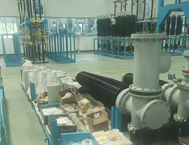 Hunan Xiqiang Explains the Main Structural Features of High-Current Transformer Bushings